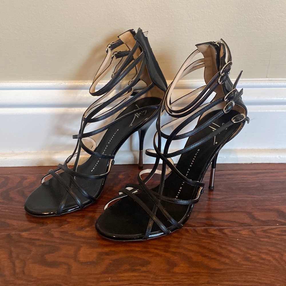 Giuseppe Zanotti Black Heels
